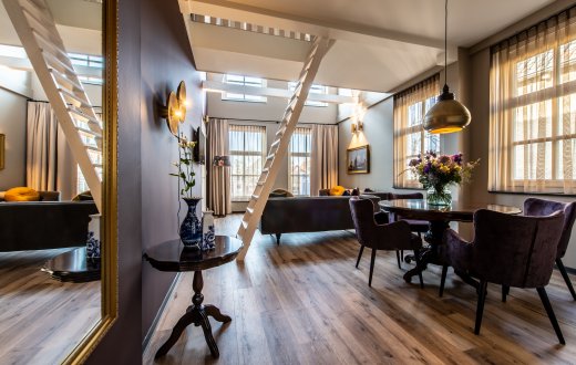 Mondragon Suite KPH view